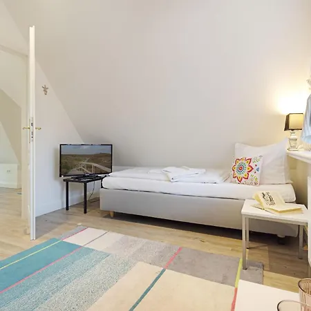 Haus Aurora リスト